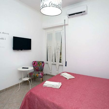 Il Cortiletto Di Via Tuscolana Apartamento Roma Exterior foto