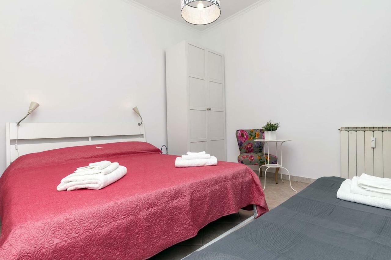 Il Cortiletto Di Via Tuscolana Apartamento Roma Exterior foto